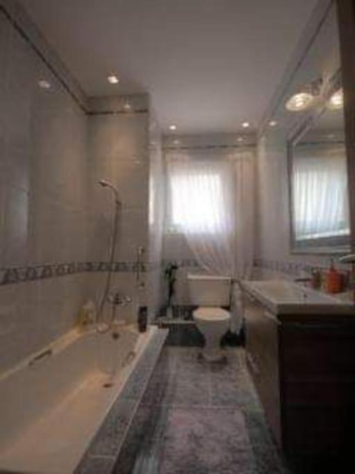 Private Room In A Modern Apartment With Pool And Sea View St. Paul's Bay Exterior photo